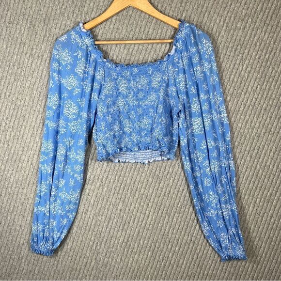 Urban Outfitters L Crop Top Long Sleeve Blue with White Flowers Stretch Light - Picture 9 of 10
